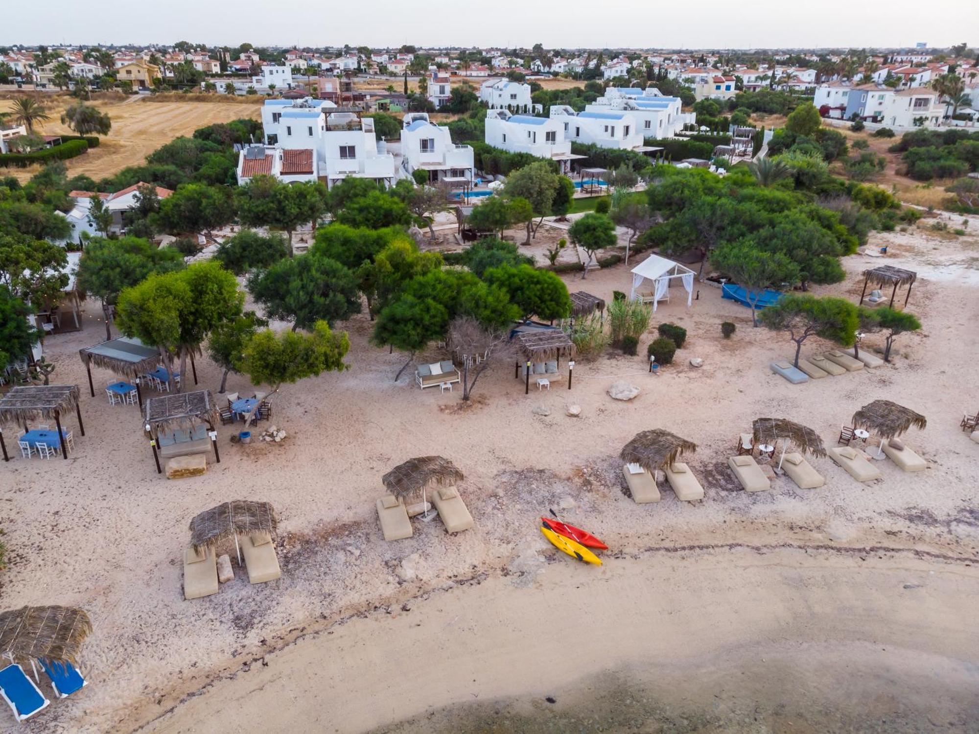 Thalassines Villas Agia Napa Exterior foto